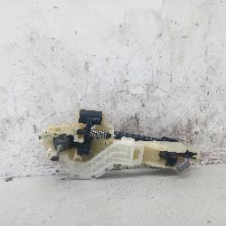 View Auto part Door Handle Hyundai Genesis 2016