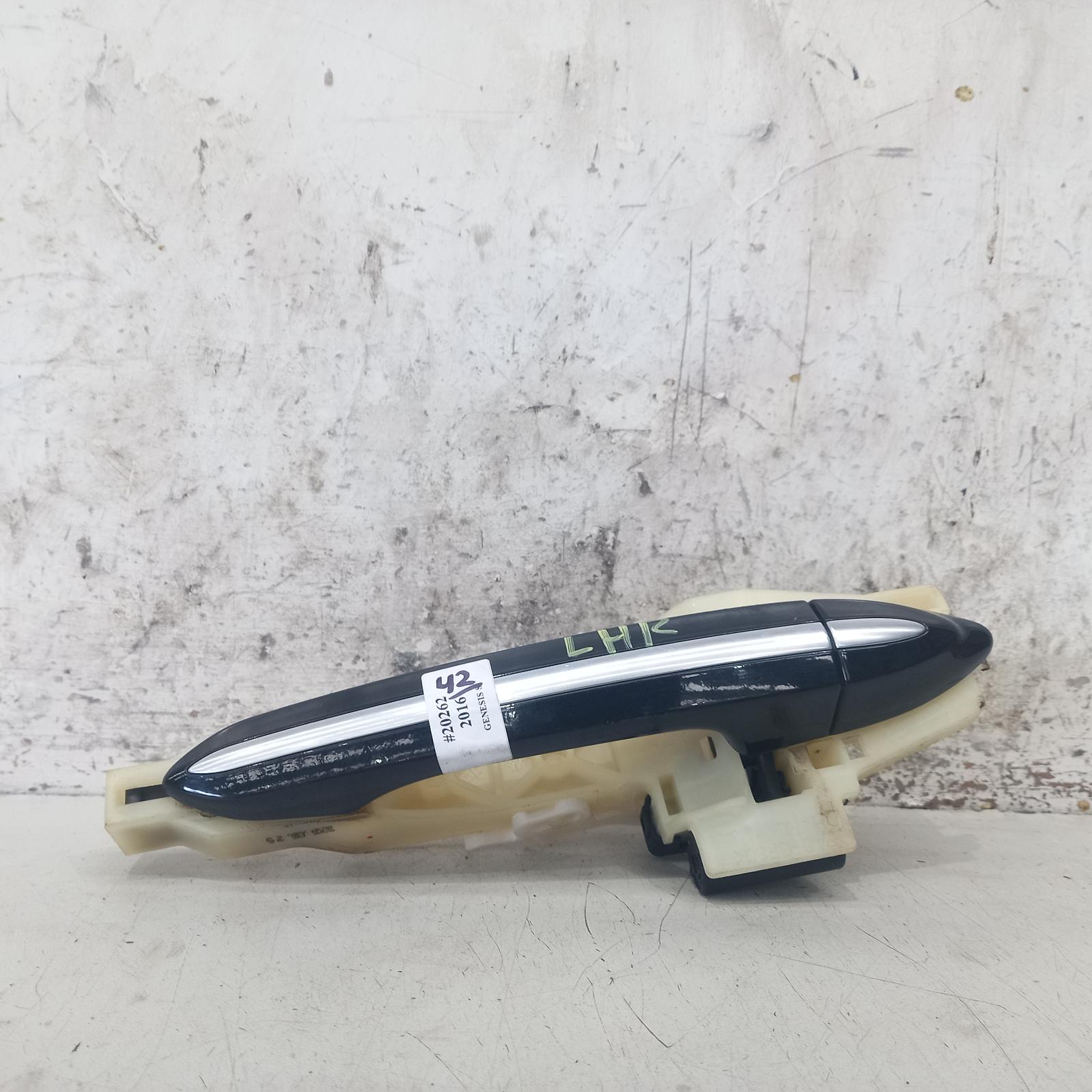 2016 Hyundai Genesis Door Handle View Auto part Door Handle Hyundai Genesis 2016