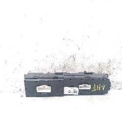 View Auto part Pwr Dr Wind Switch Hyundai Genesis 2016