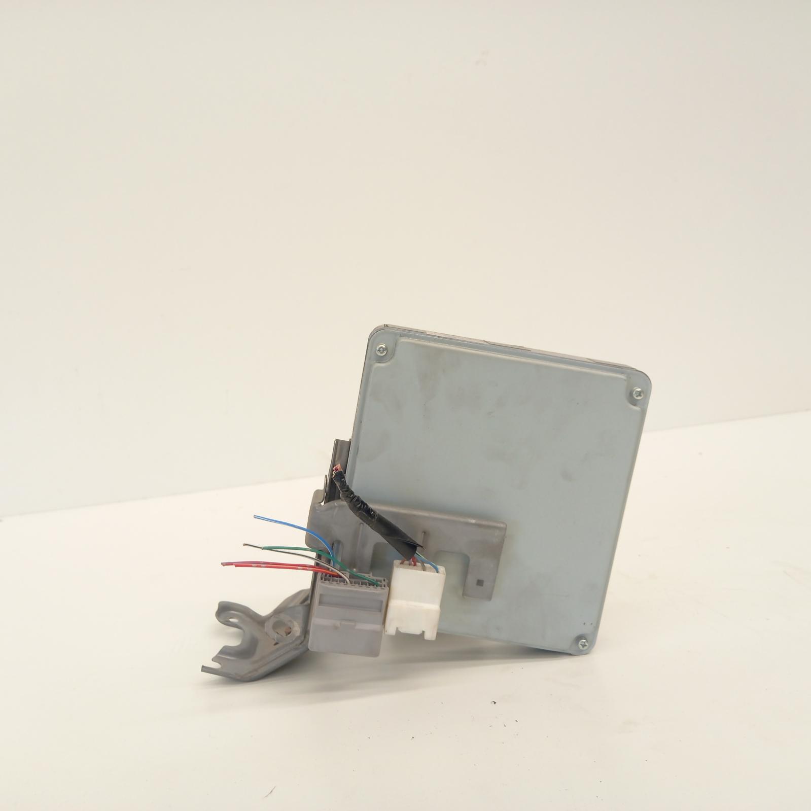 2014 Toyota Hilux Ecu View Auto part Ecu Toyota Hilux 2014