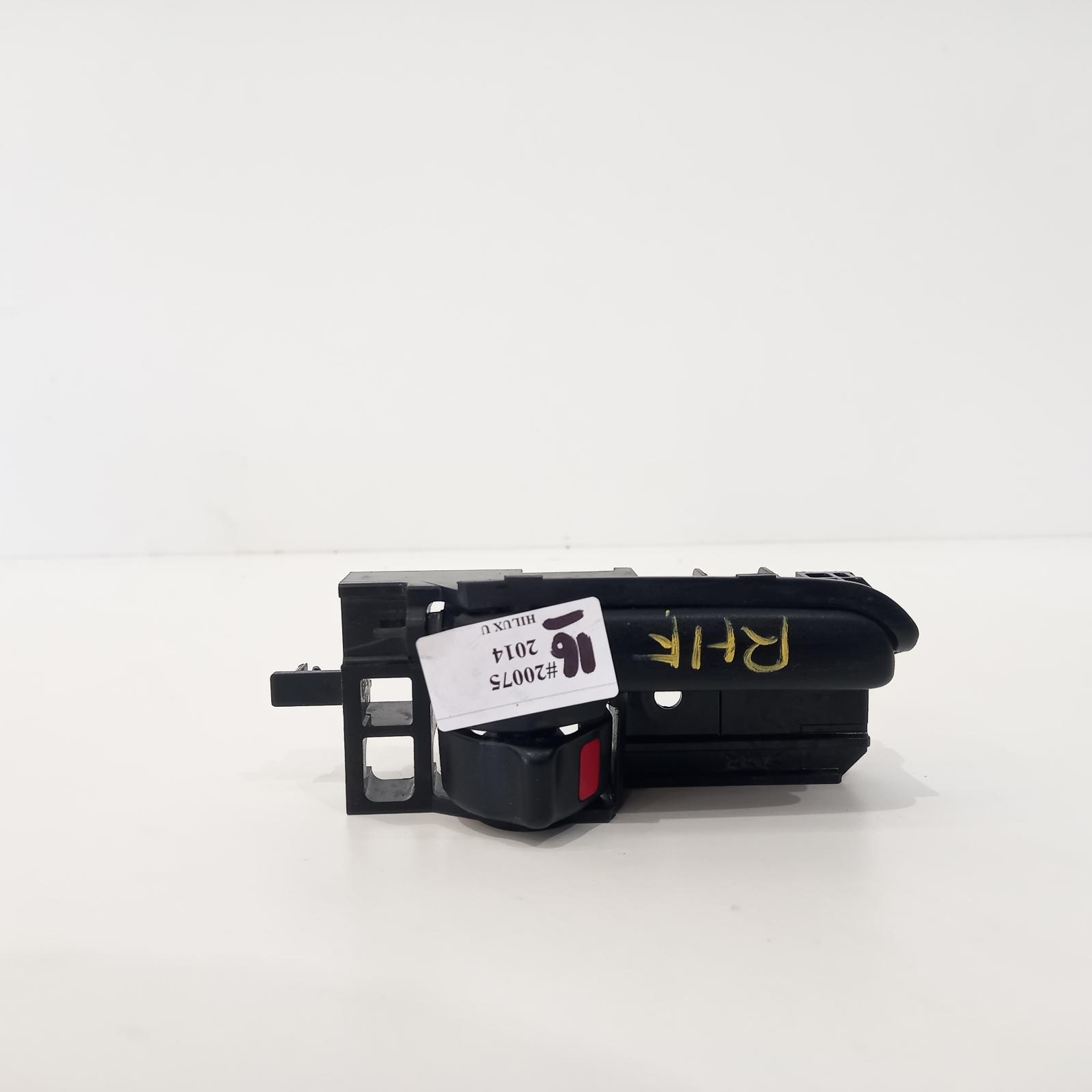 View Auto part Door Handle Toyota Hilux 2014