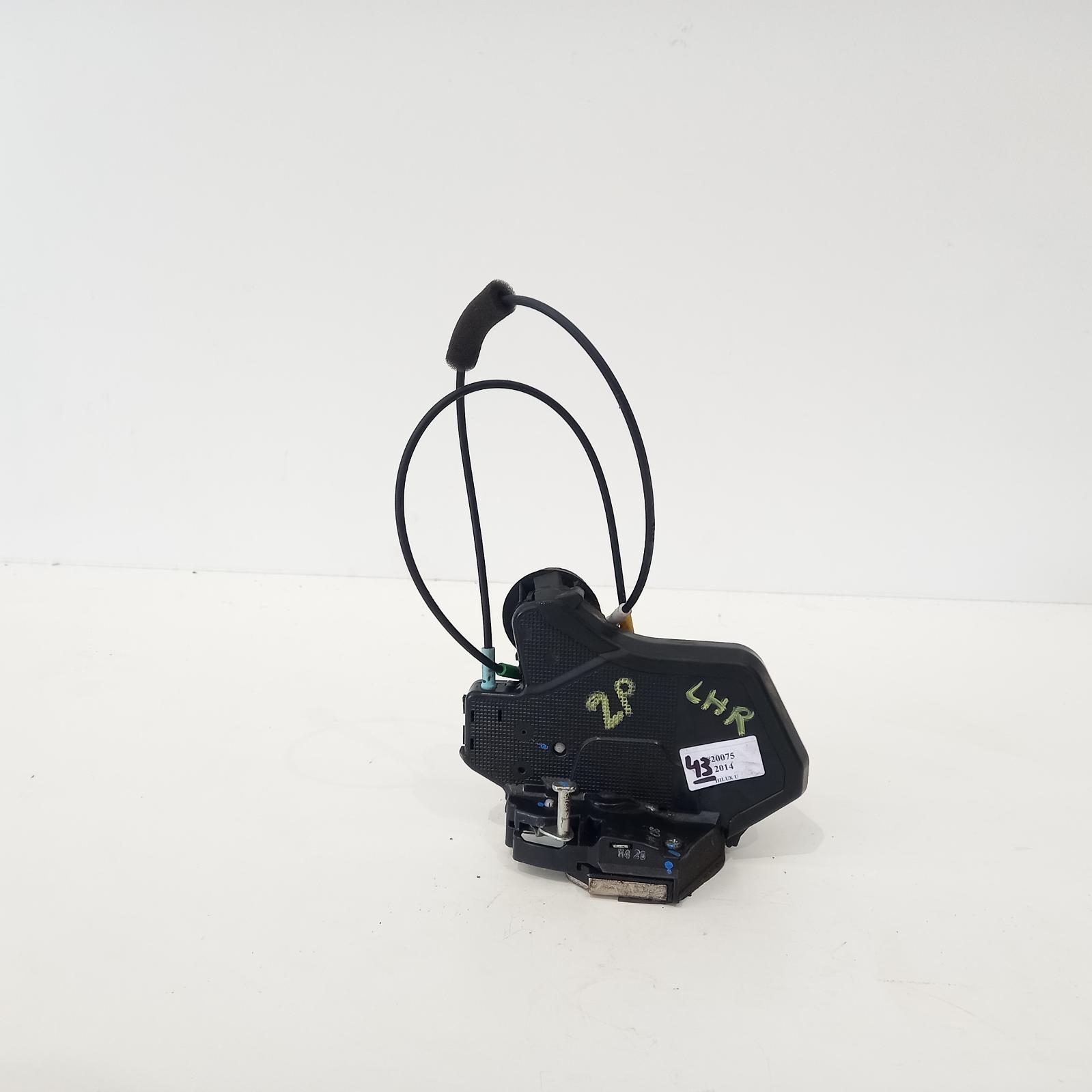 View Auto part Door/Boot/Gate Lock Toyota Hilux 2014