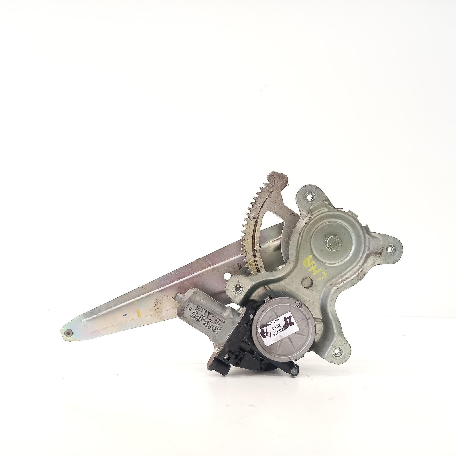View Auto part Left Rear Wnd Reg/Motor Toyota Hilux 2014