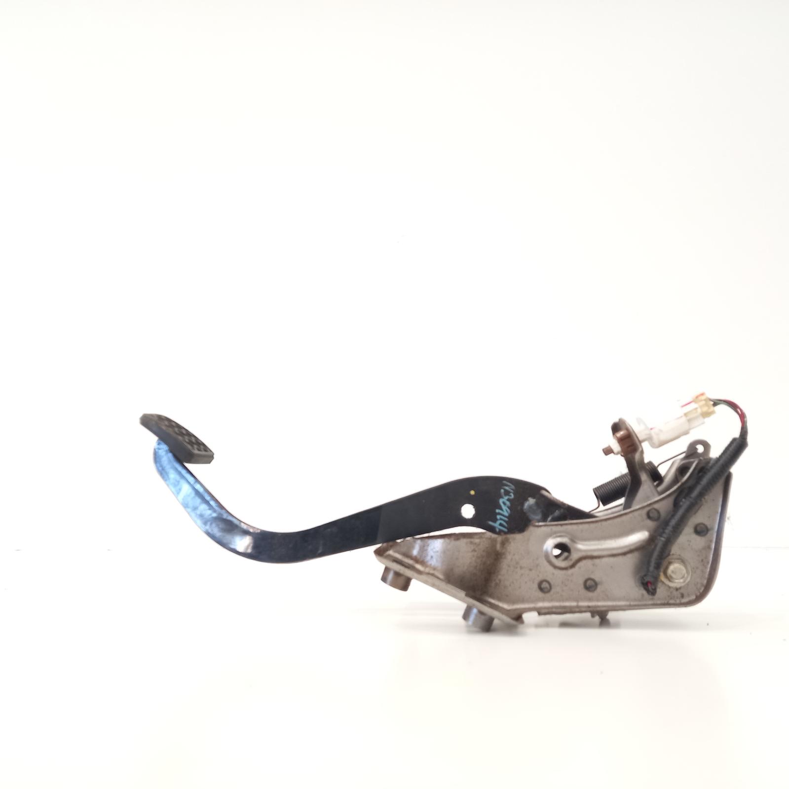 View Auto part Pedal Assembly Toyota Hilux 2014