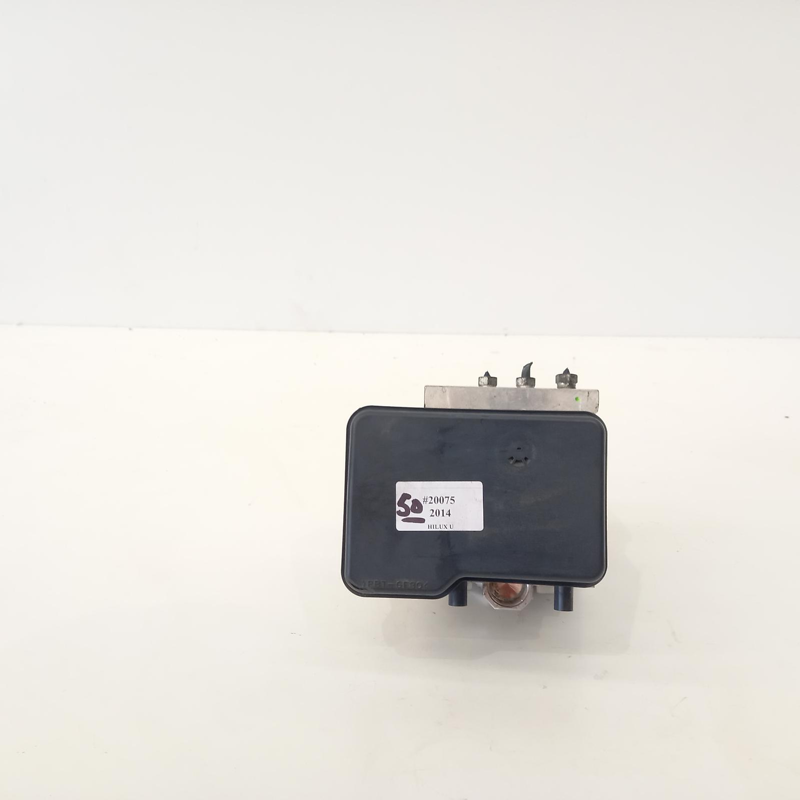 View Auto part Abs Pump/Modulator Toyota Hilux 2014