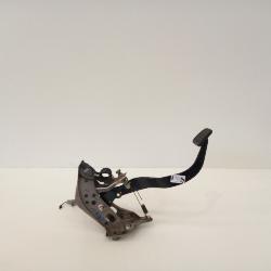 View Auto part Pedal Assembly Toyota Hilux 2014