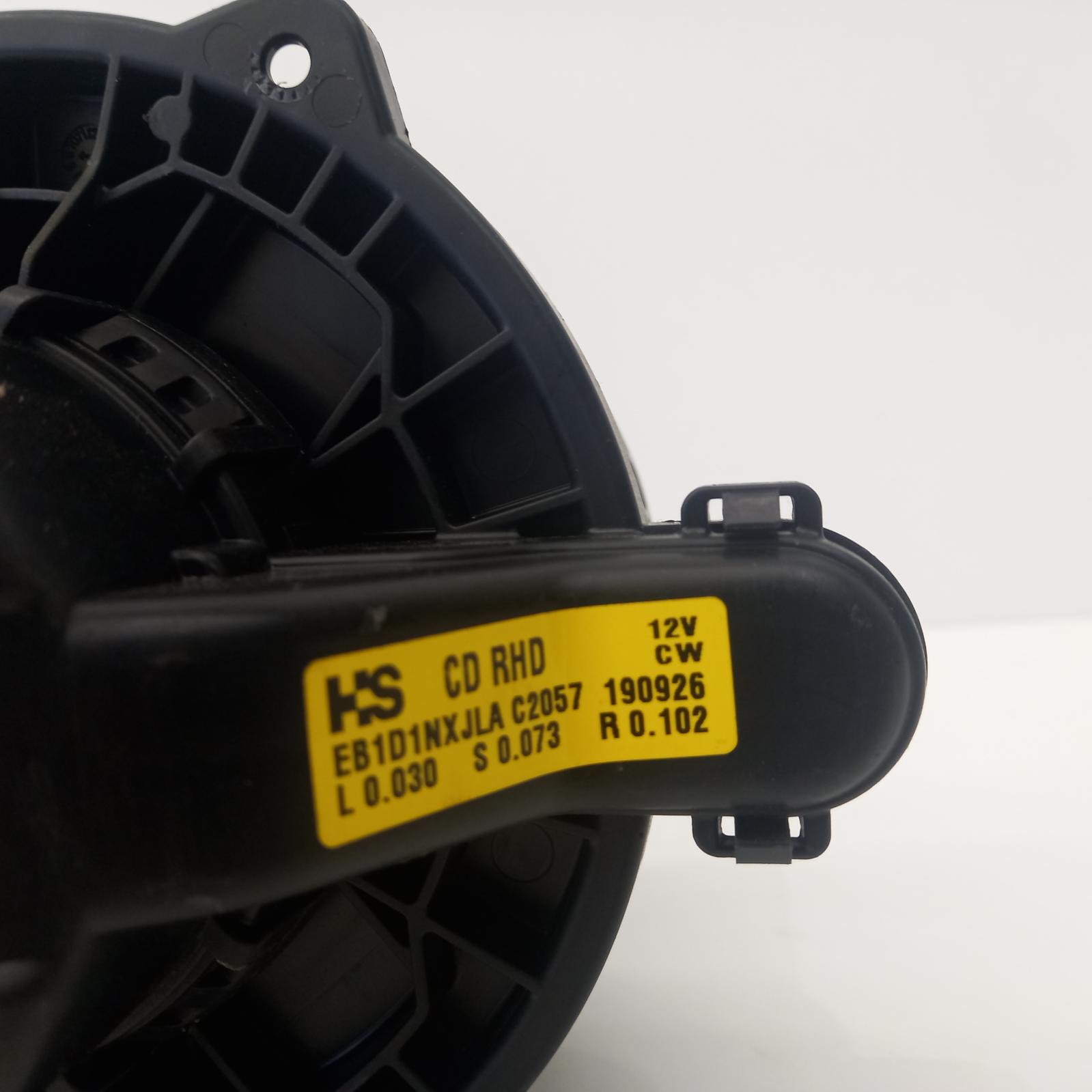 View Auto part Heater Fan Motor Kia Cerato 2019