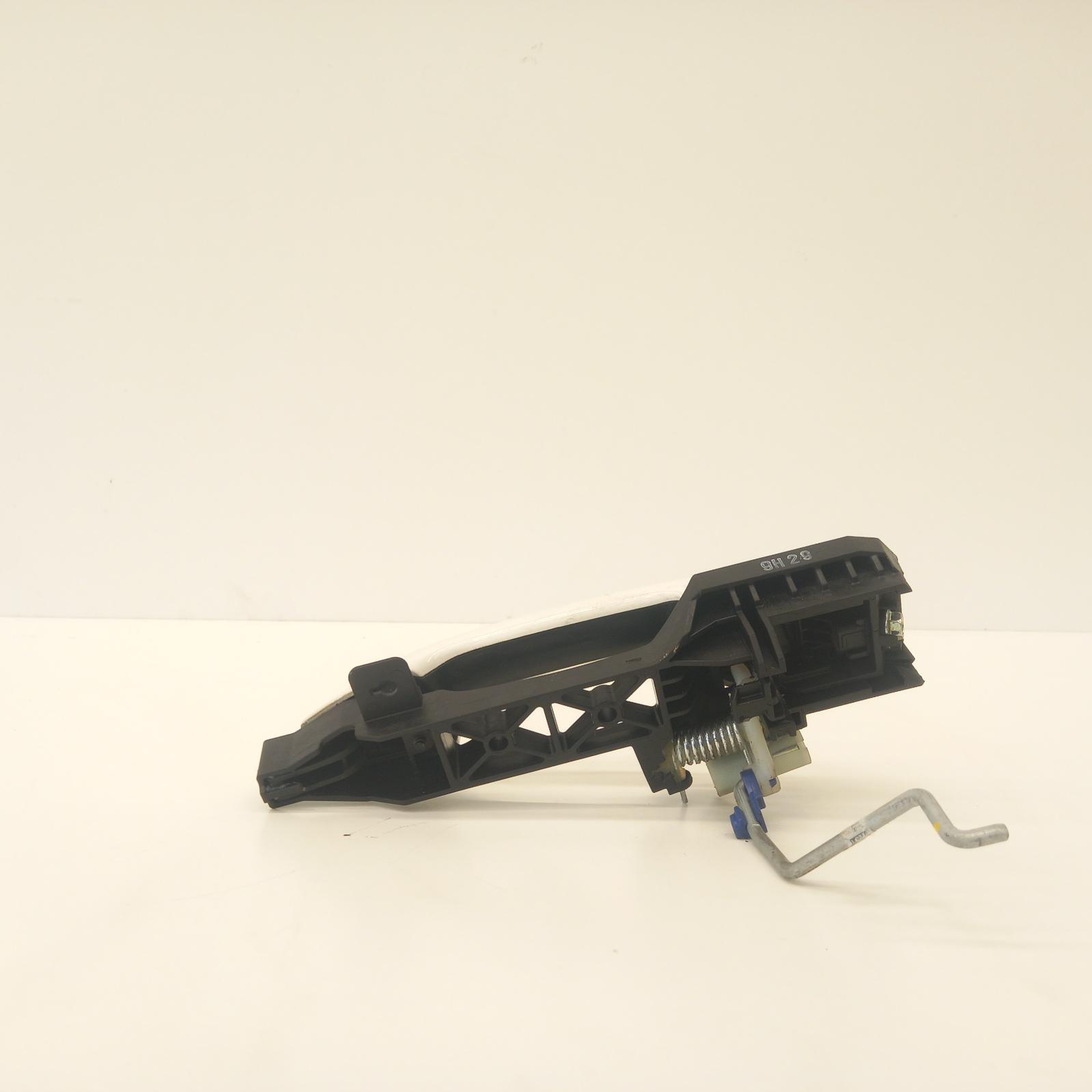 View Auto part Door Handle Kia Cerato 2019