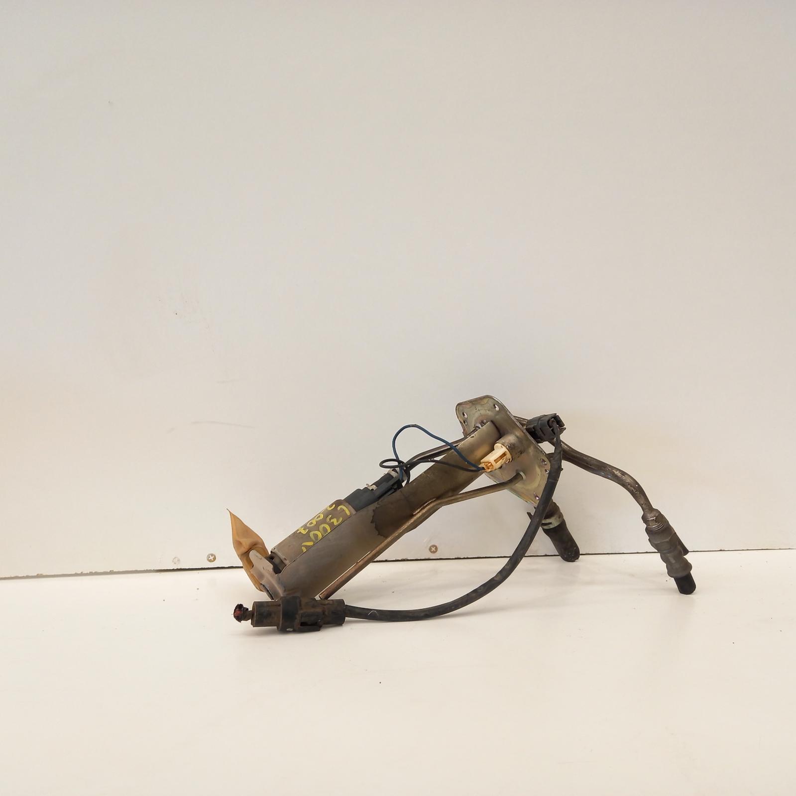 View Auto part Fuel Pump Mitsubishi L300 2007