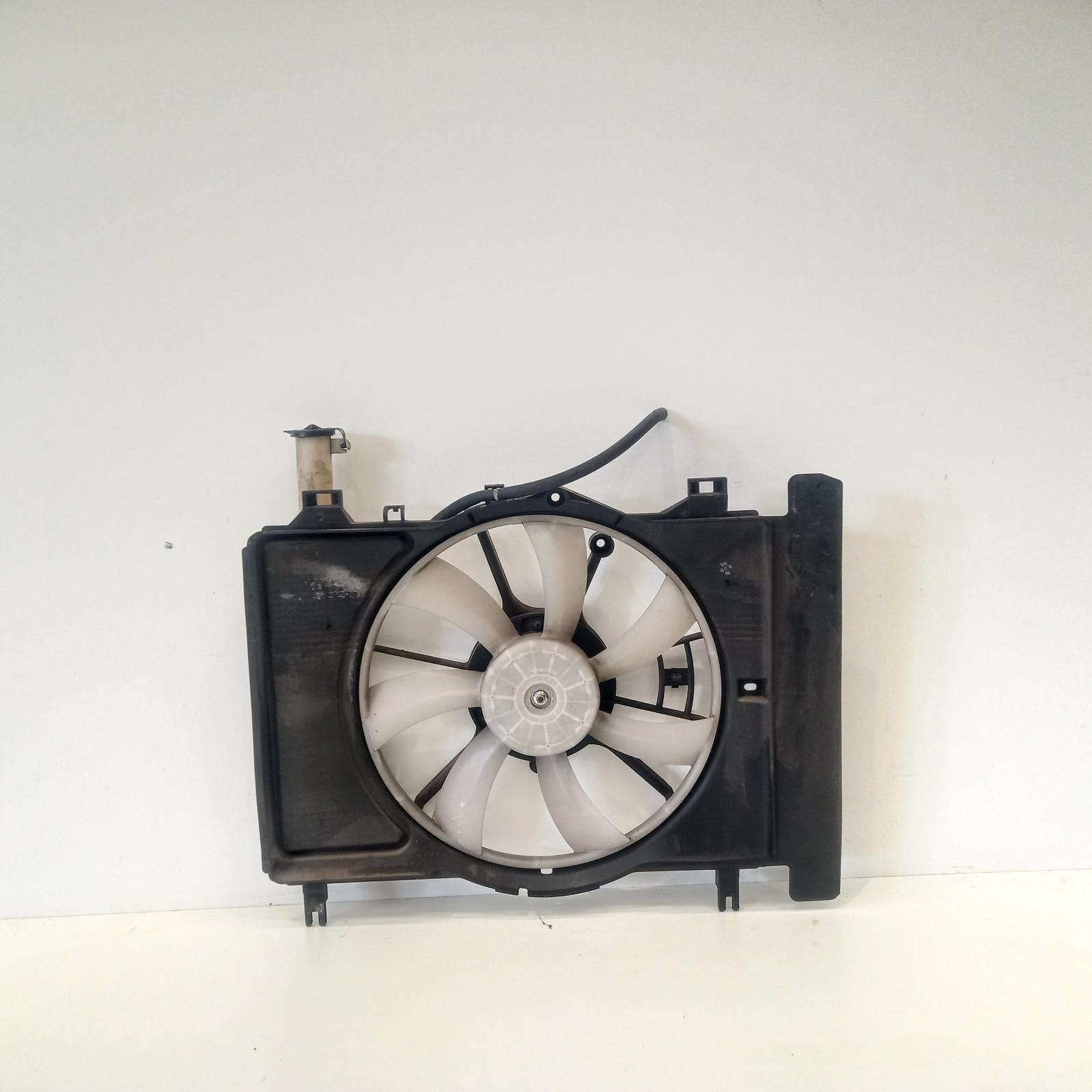 View Auto part Fan Toyota Yaris 2015