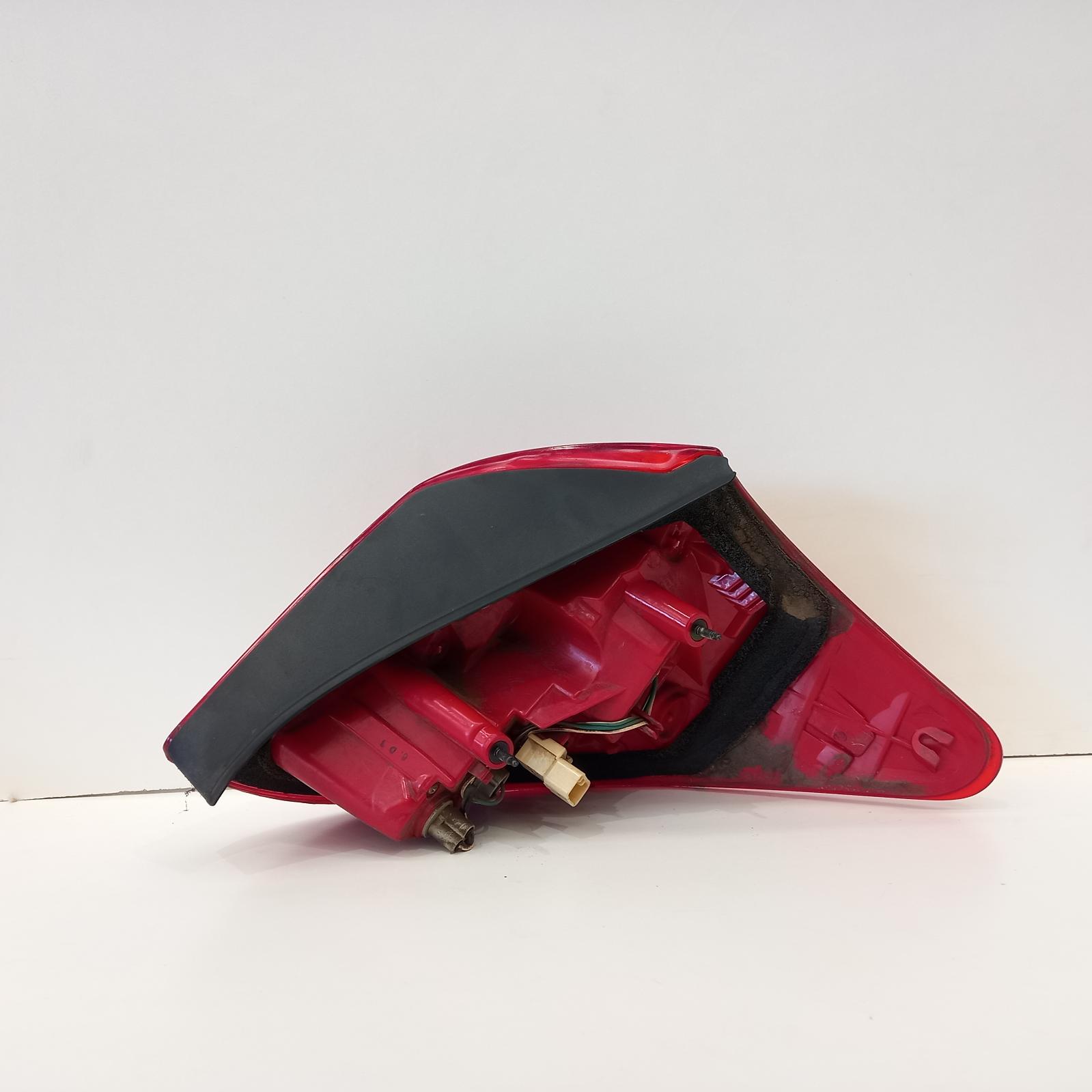 View Auto part Left Taillight Toyota Rav4 2007