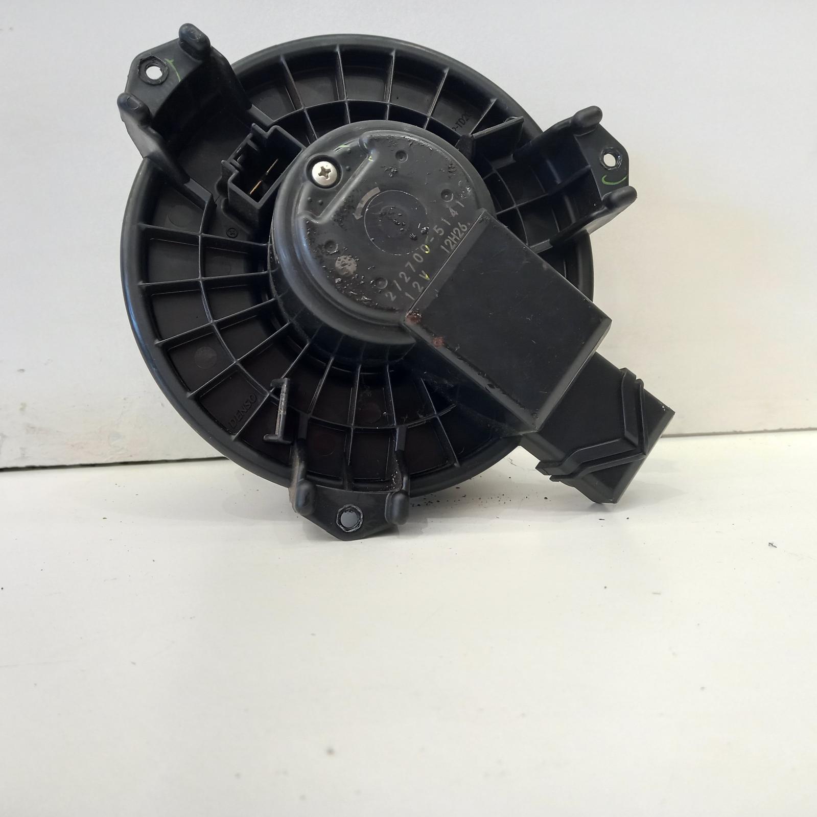 View Auto part Heater Fan Motor Toyota Rav4 2007