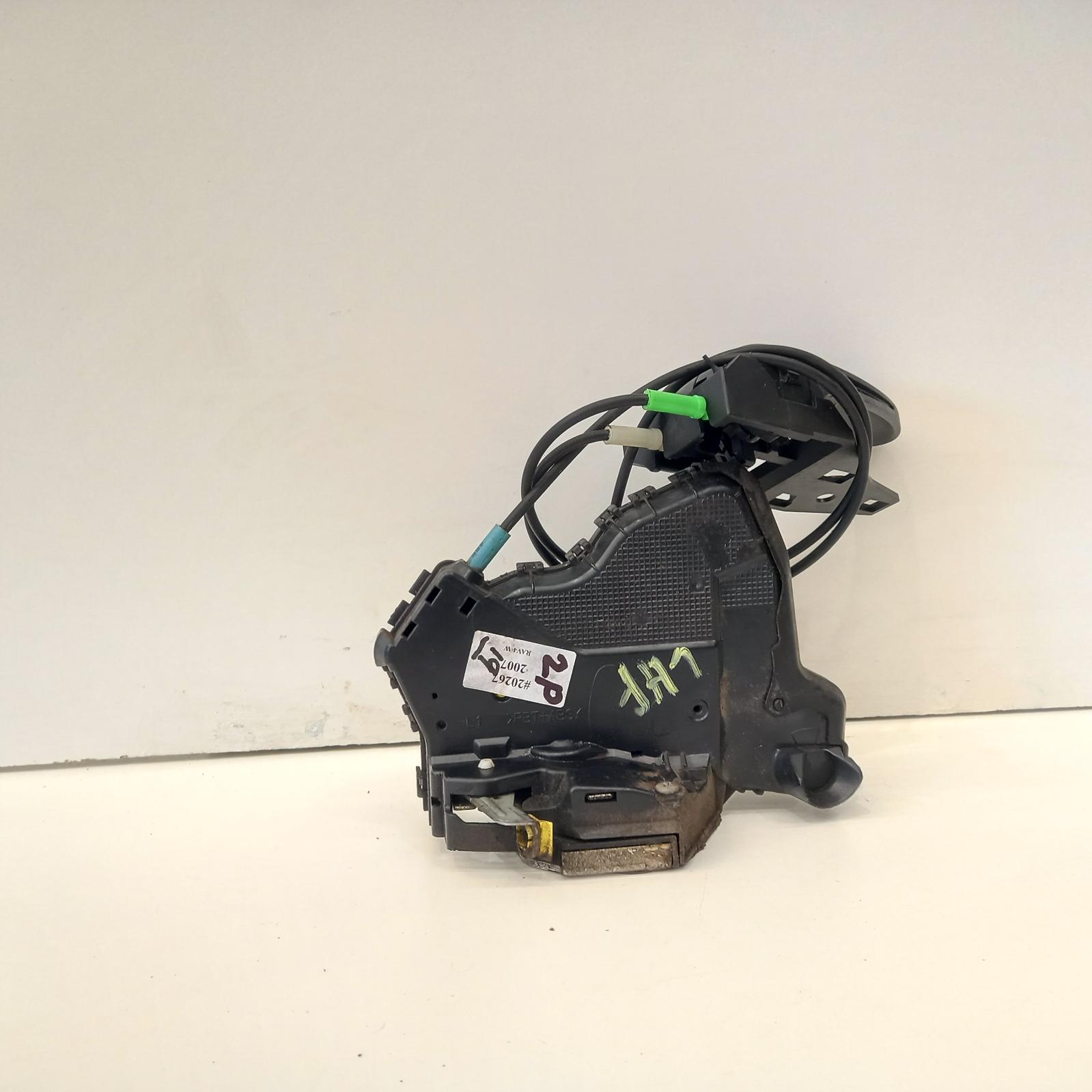 View Auto part Door/Boot/Gate Lock Toyota Rav4 2007