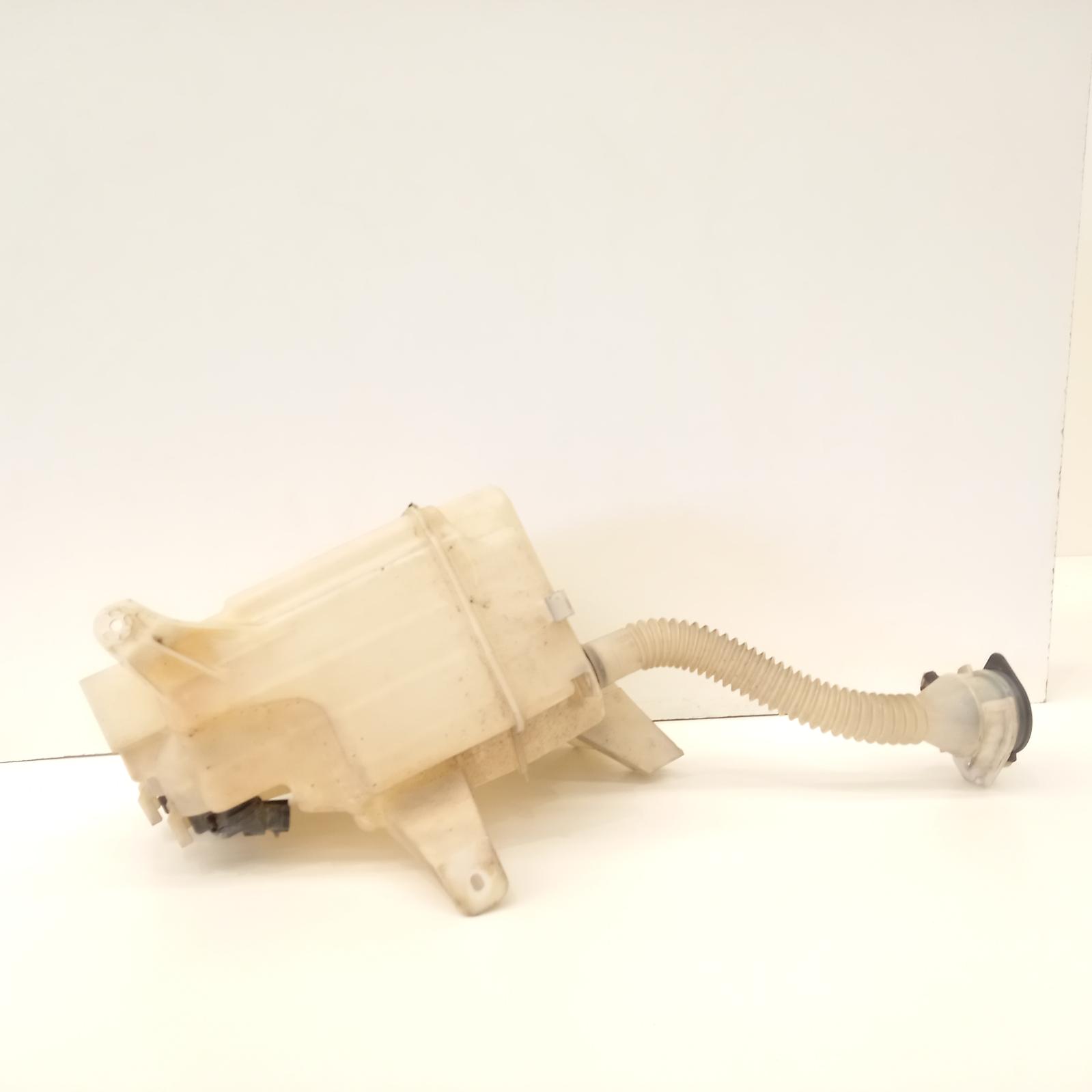 View Auto part Washer Bottle Toyota Rav4 2007