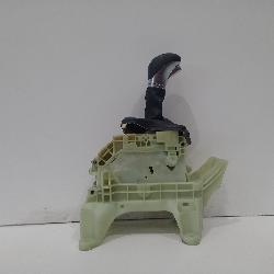 View Auto part Gear Stick/Shifter Hyundai Elantra 2017