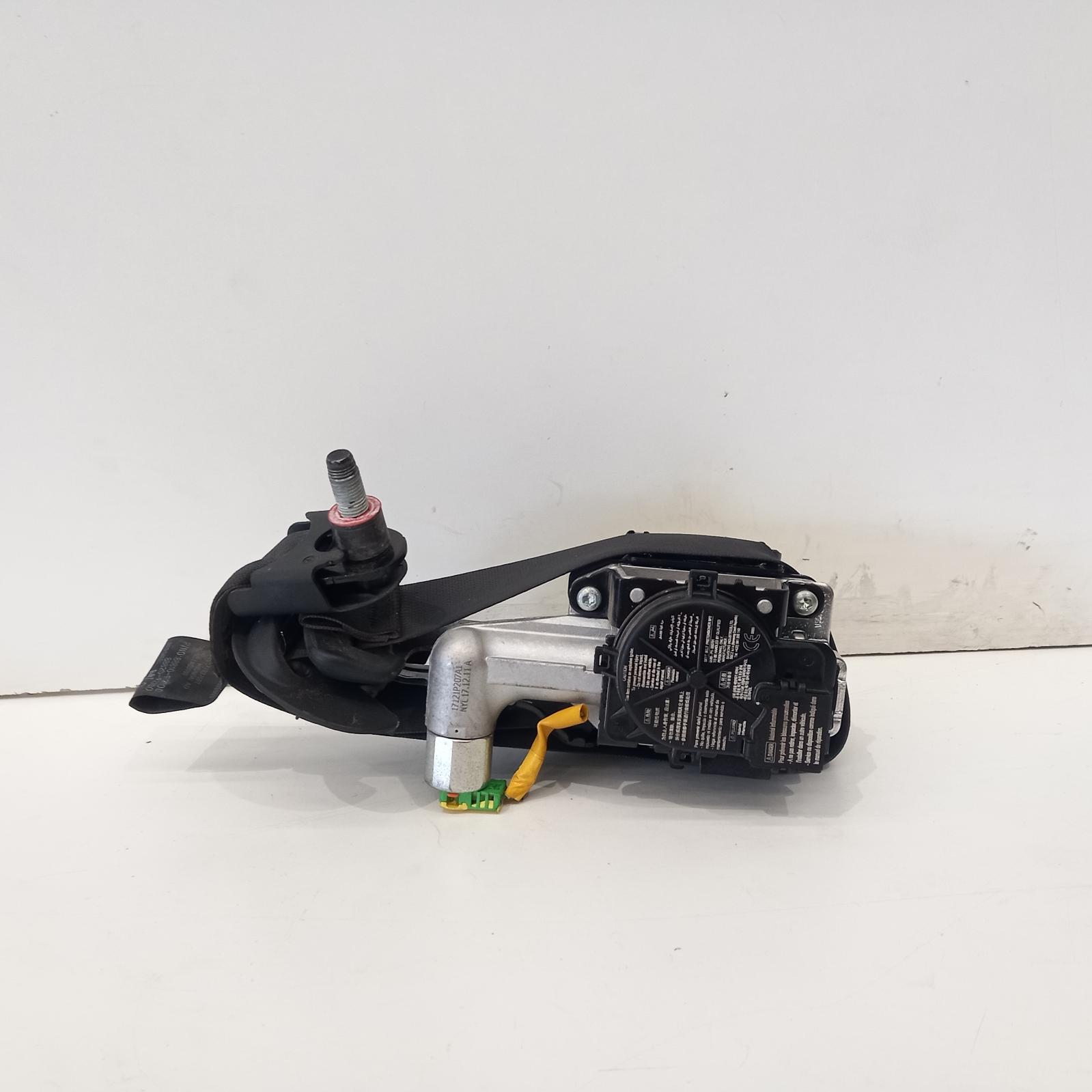 View Auto part Seatbelt/Stalk Hyundai Elantra 2017