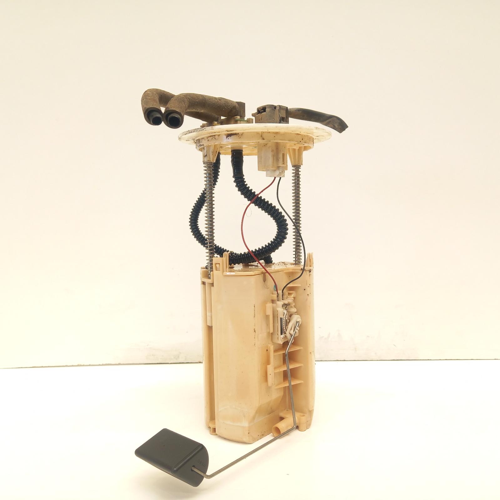 View Auto part Fuel Pump Toyota Hilux 2014