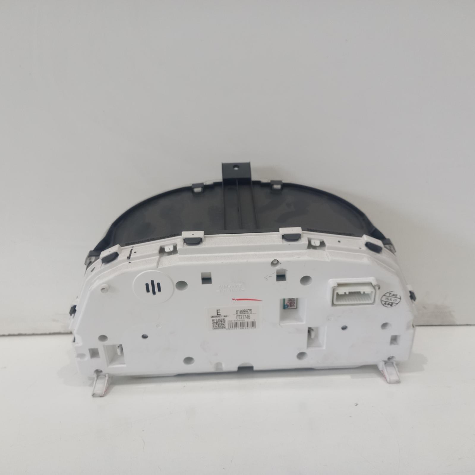 View Auto part Instrument Cluster Mitsubishi Triton 2015