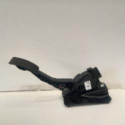 View Auto part Pedal Assembly Mitsubishi Triton 2015