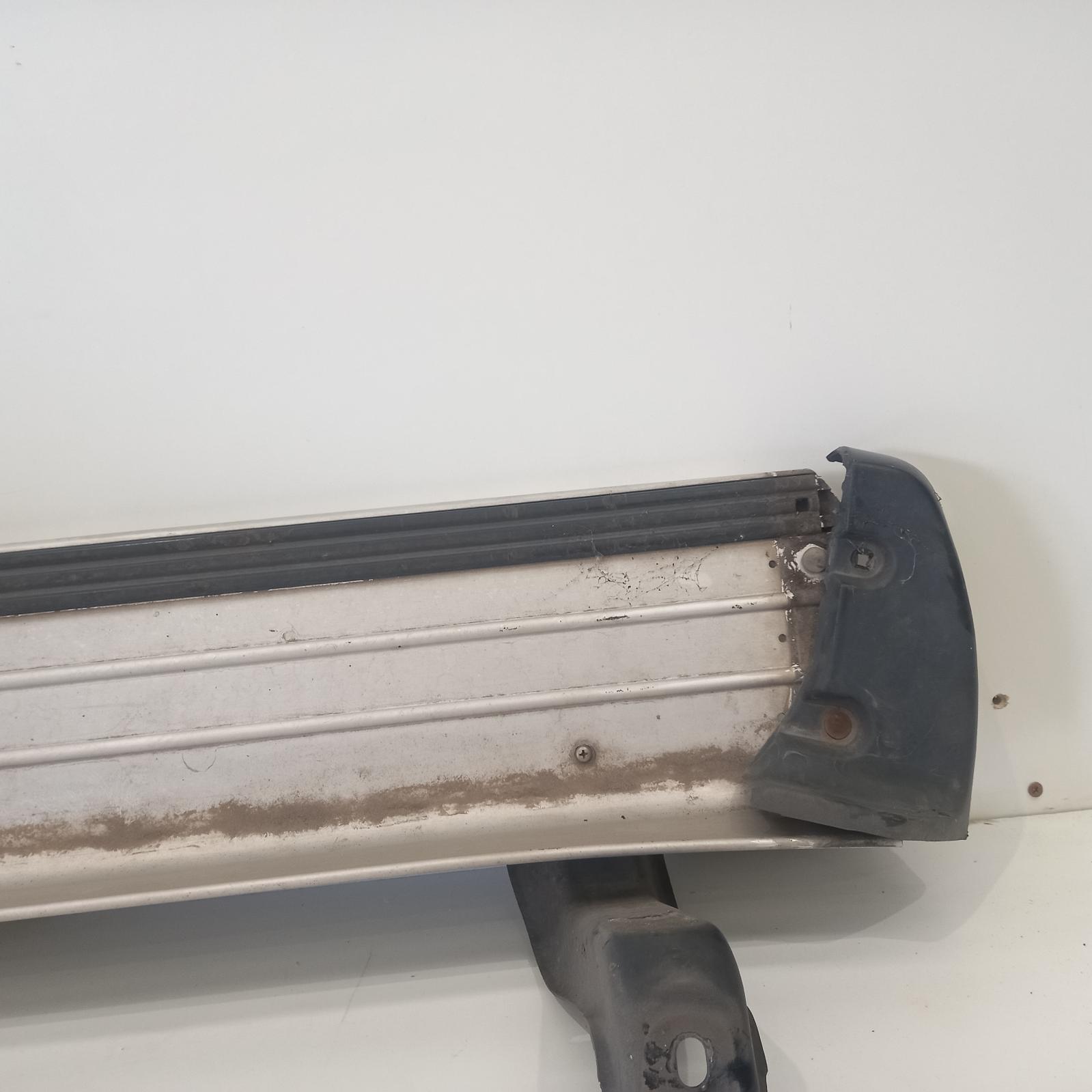 View Auto part Side Step/Skirt Mitsubishi Triton 2015