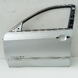 View Auto part Left Front Door Toyota Aurion 2008