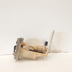 View Auto part Fuel Pump Toyota Yaris 2015