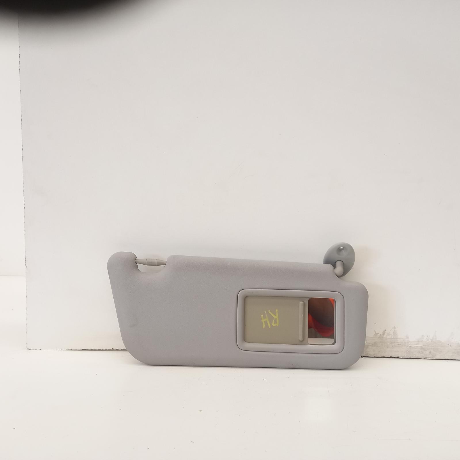 2015 Toyota Yaris Sunvisor View Auto part Sunvisor Toyota Yaris 2015
