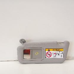 View Auto part Sunvisor Toyota Yaris 2015