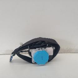 View Auto part Seatbelt/Stalk Toyota Yaris 2015