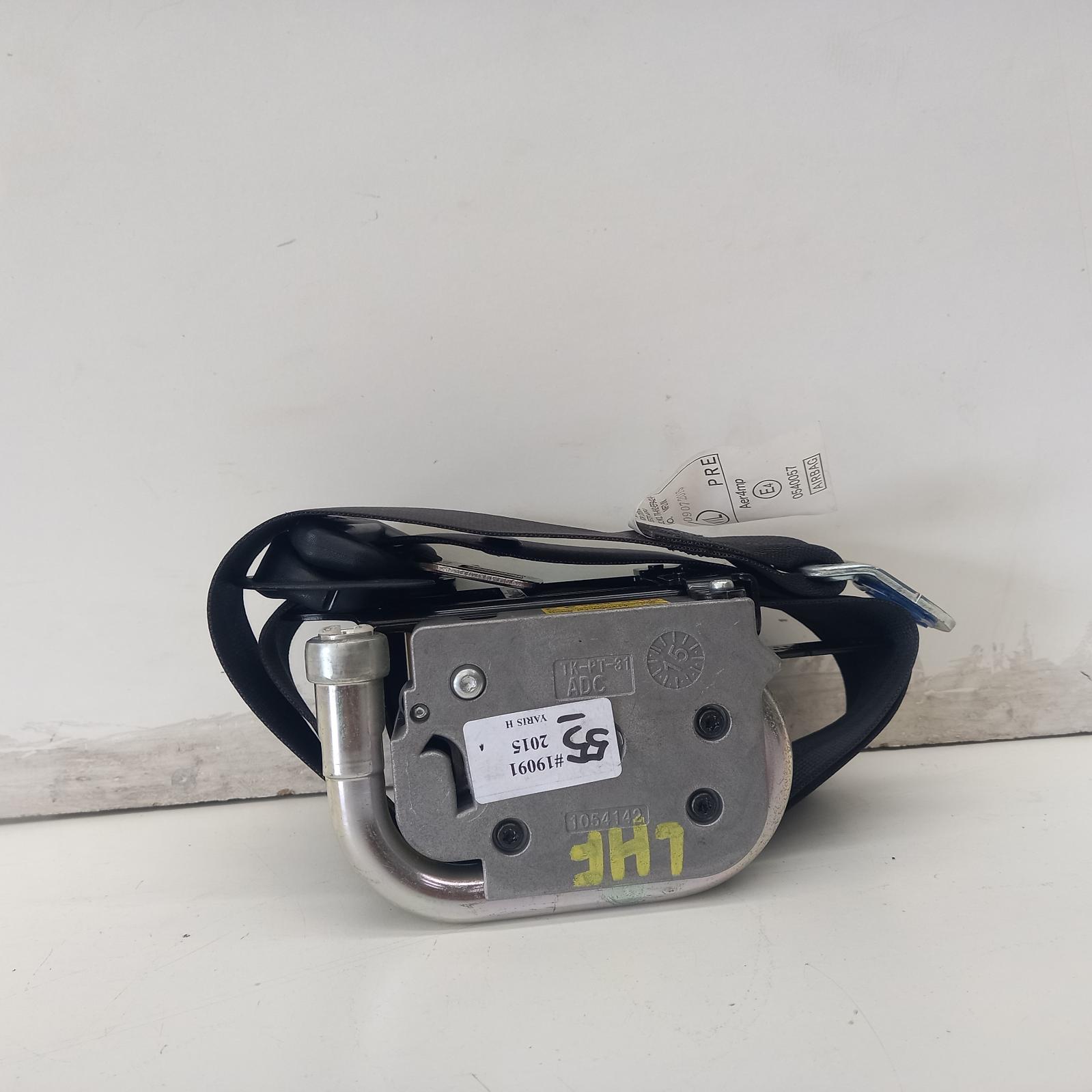 2015 Toyota Yaris Seatbelt/Stalk View Auto part Seatbelt/Stalk Toyota Yaris 2015