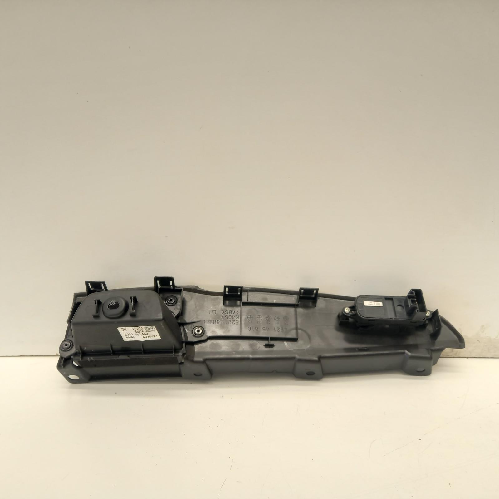 View Auto part Pwr Dr Wind Switch Mazda Cx7 2009
