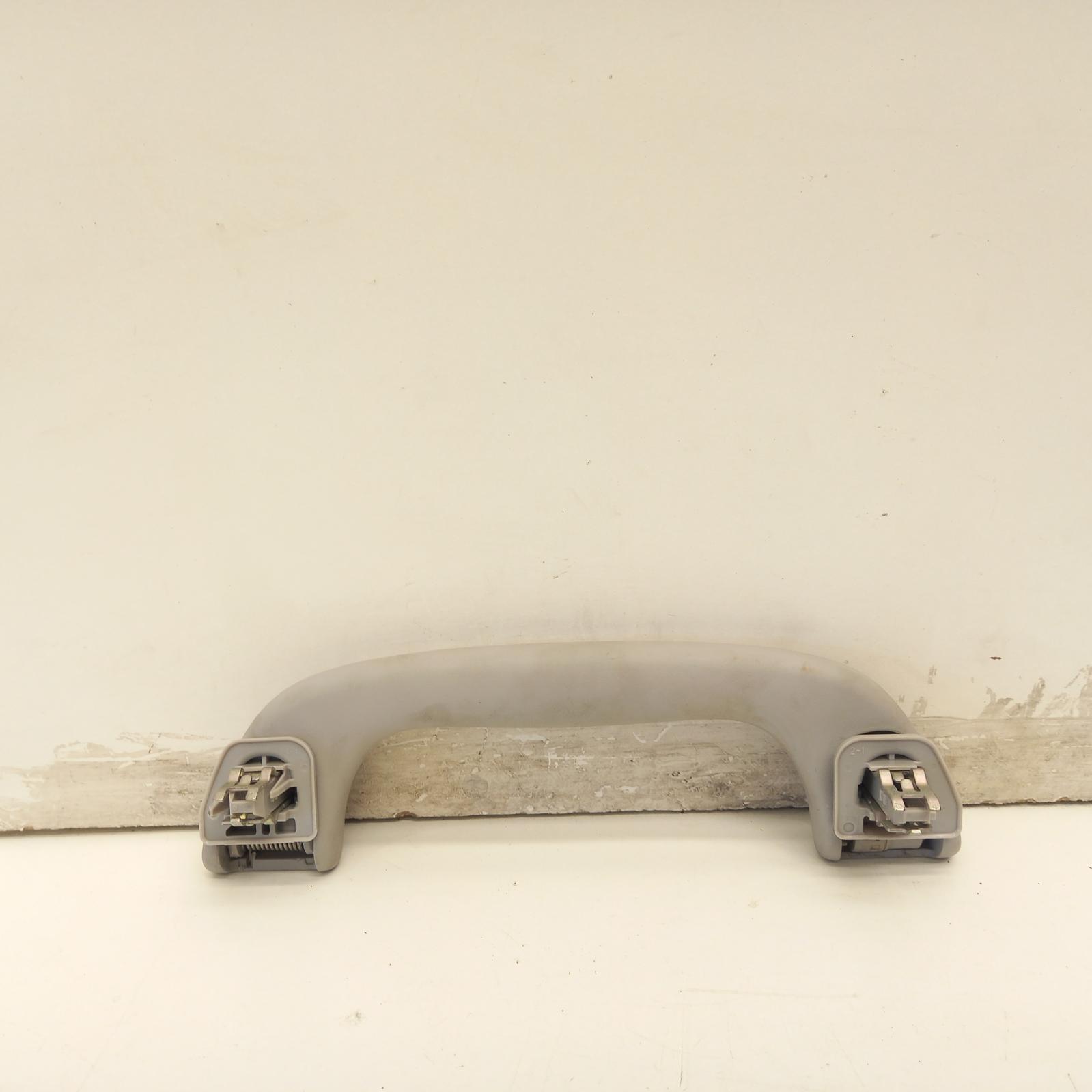 View Auto part Grab Handle Mazda Cx7 2009