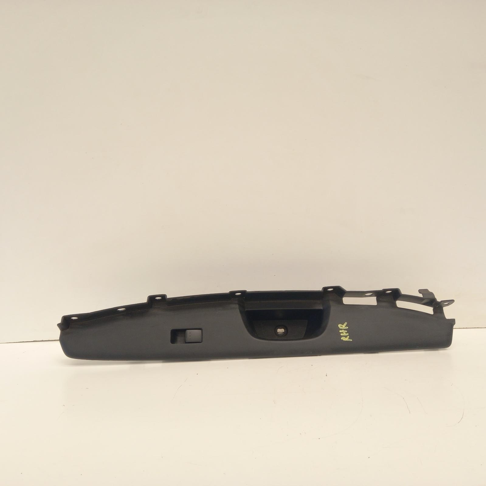 View Auto part Pwr Dr Wind Switch Mazda Cx7 2009