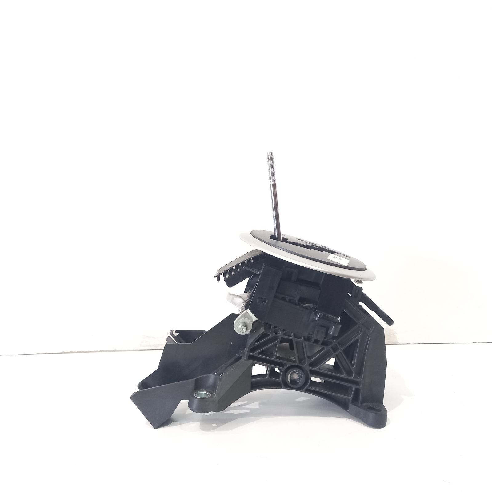 View Auto part Gear Stick/Shifter Mazda Cx7 2009