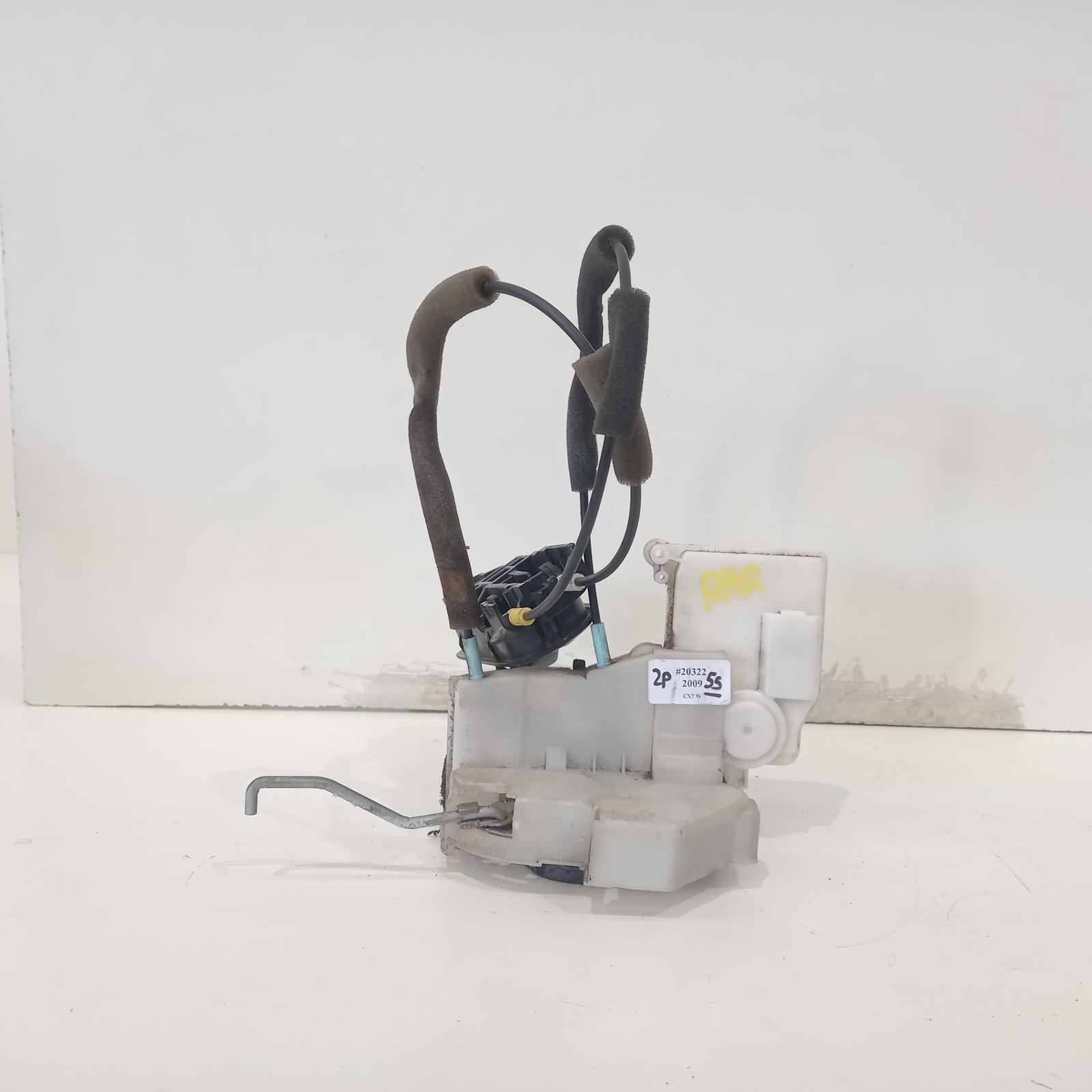 View Auto part Door/Boot/Gate Lock Mazda Cx7 2009