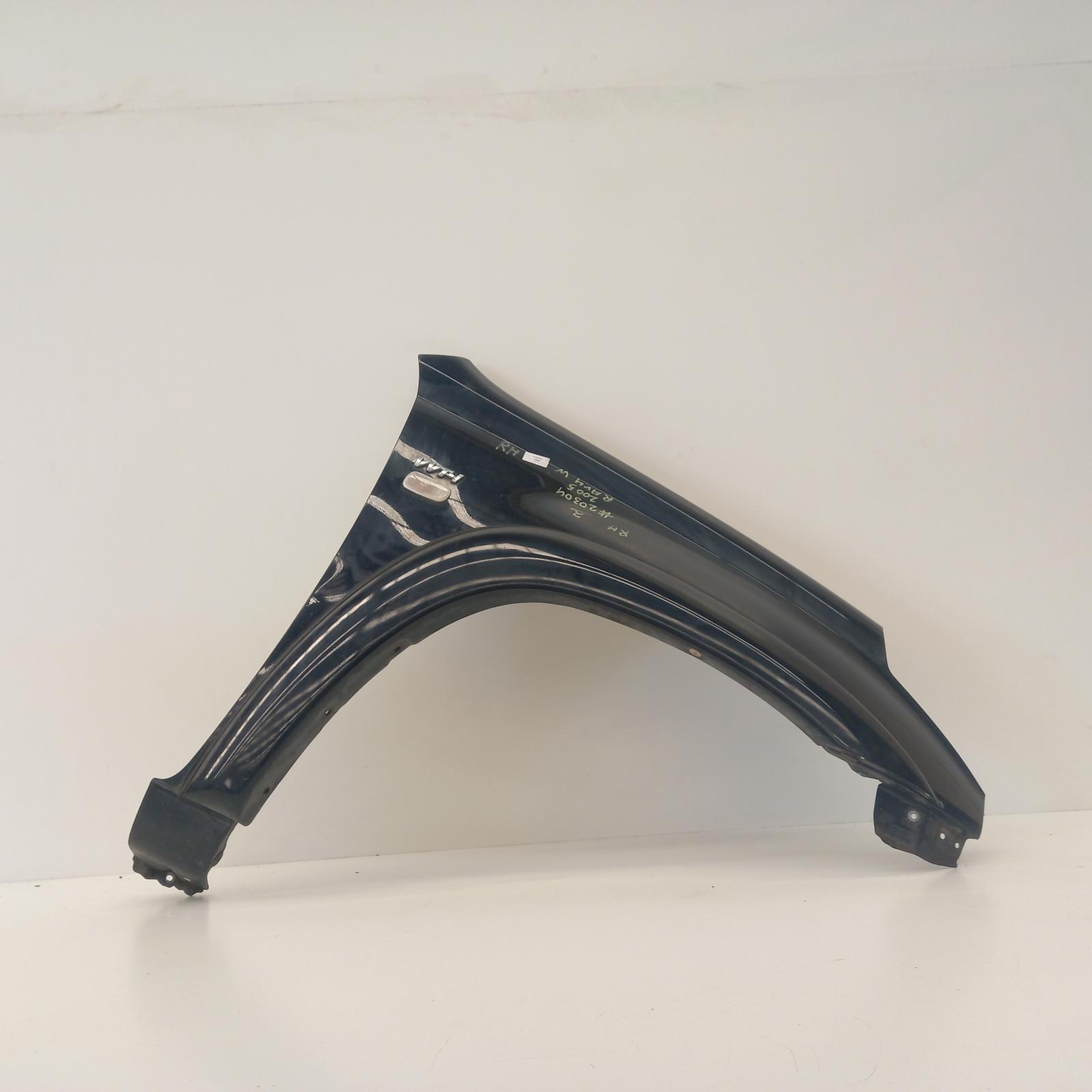 View Auto part Right Guard Toyota Rav4 2005