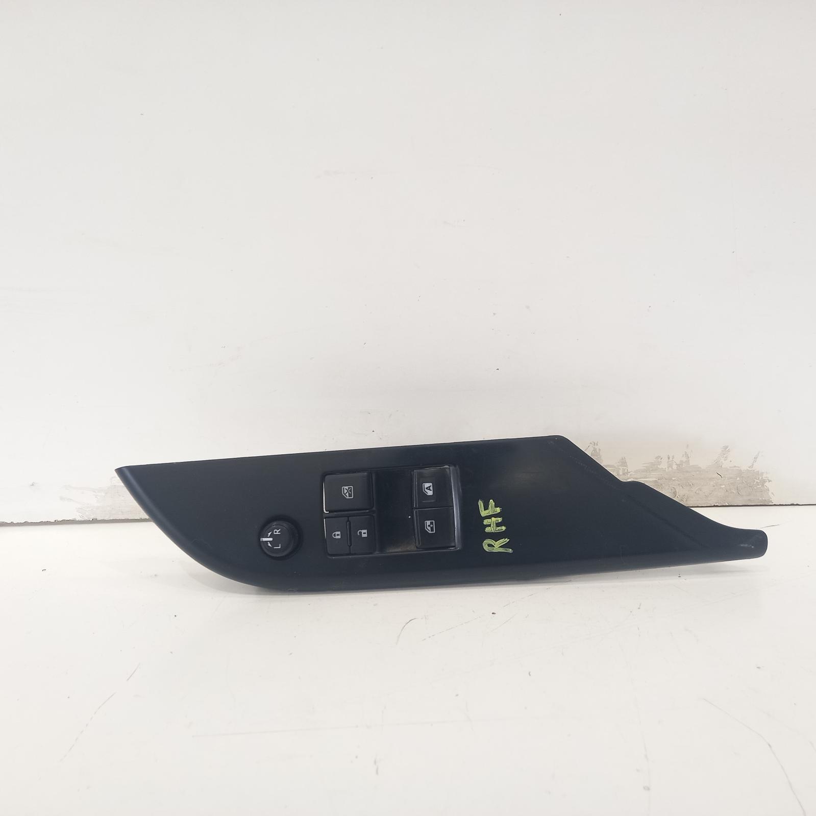 View Auto part Pwr Dr Wind Switch Toyota Hilux 2016