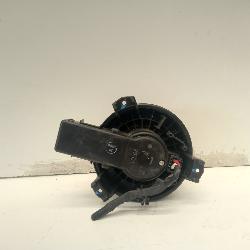 View Auto part Heater Fan Motor Toyota Hilux 2016