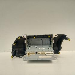 View Auto part Radio/Cd/Dvd/Sat/Tv Toyota Hilux 2016