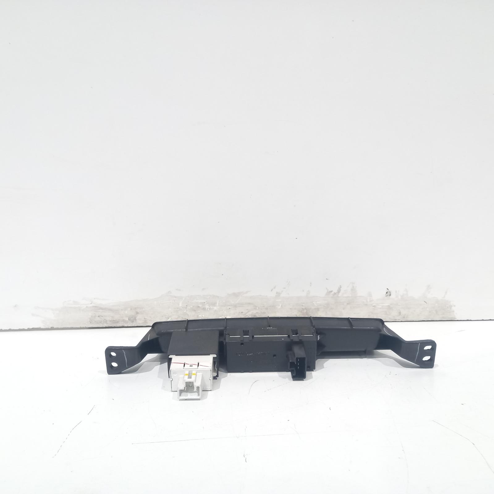 View Auto part Clock Toyota Hilux 2010