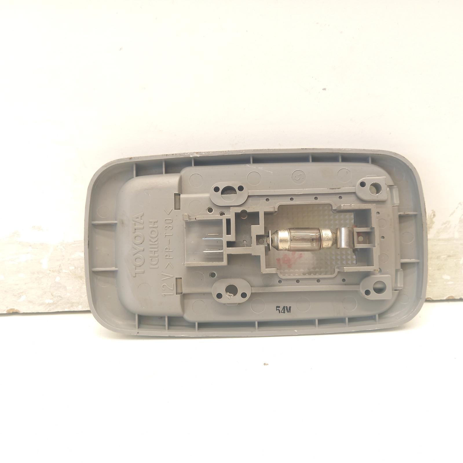 View Auto part Courtesy Light Toyota Rav4 2005