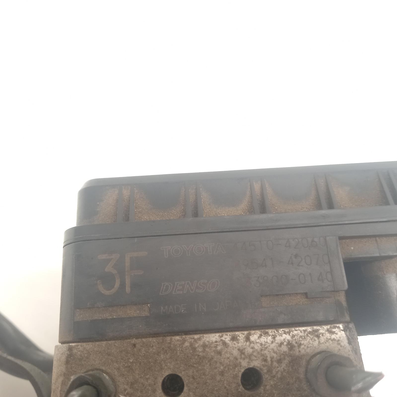 View Auto part Abs Pump/Modulator Toyota Rav4 2005