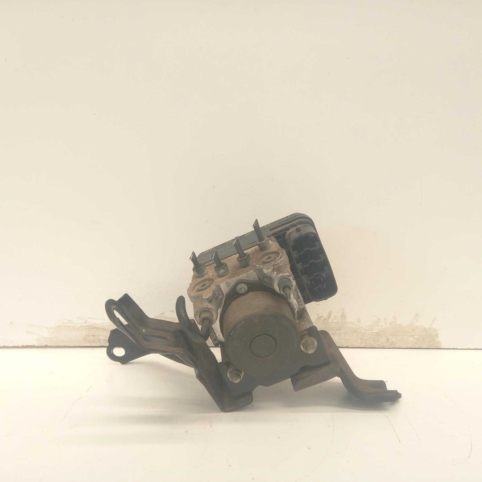 View Auto part Abs Pump/Modulator Toyota Rav4 2005