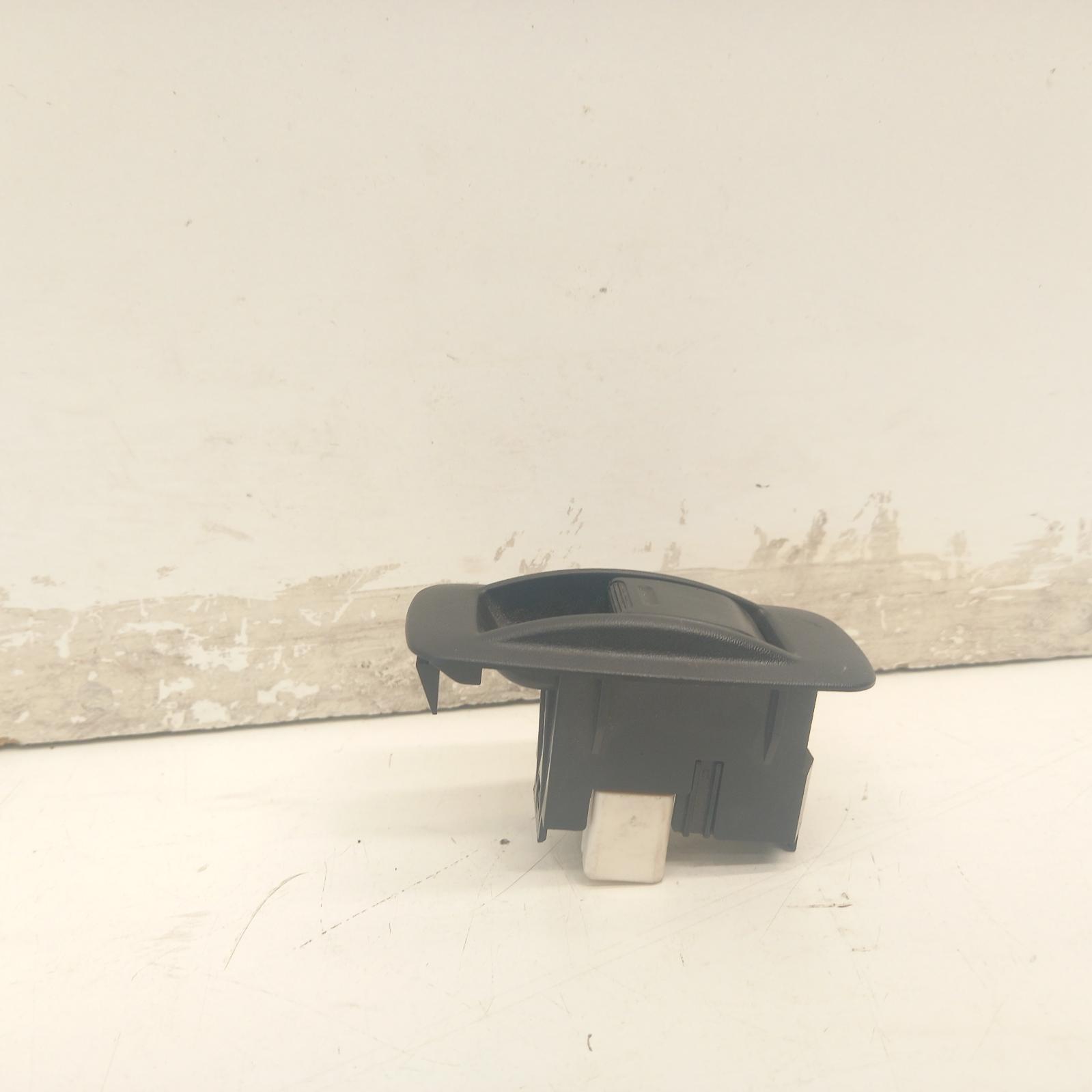 View Auto part Pwr Dr Wind Switch Toyota Rav4 2005
