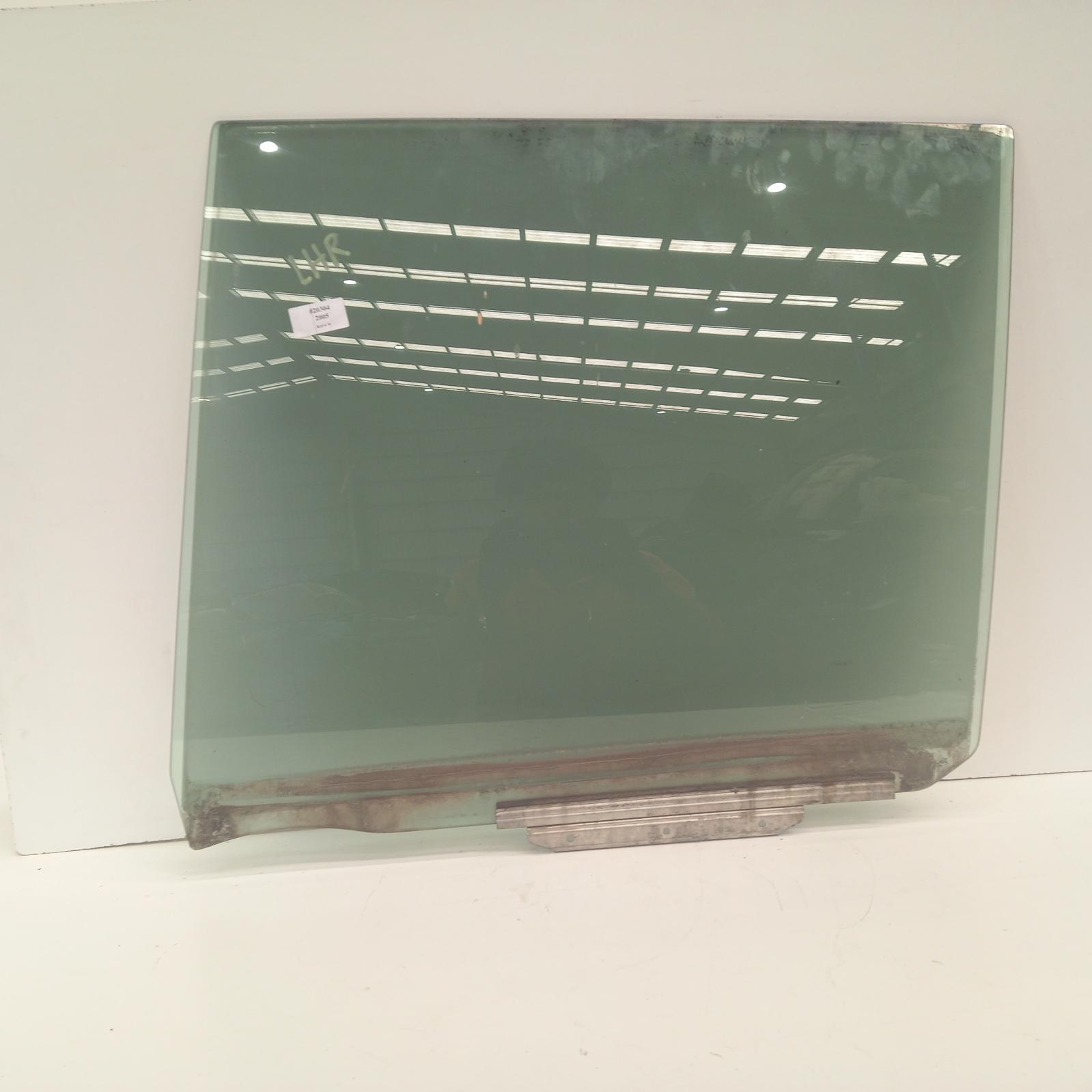 View Auto part Left Rear Door Window Toyota Rav4 2005