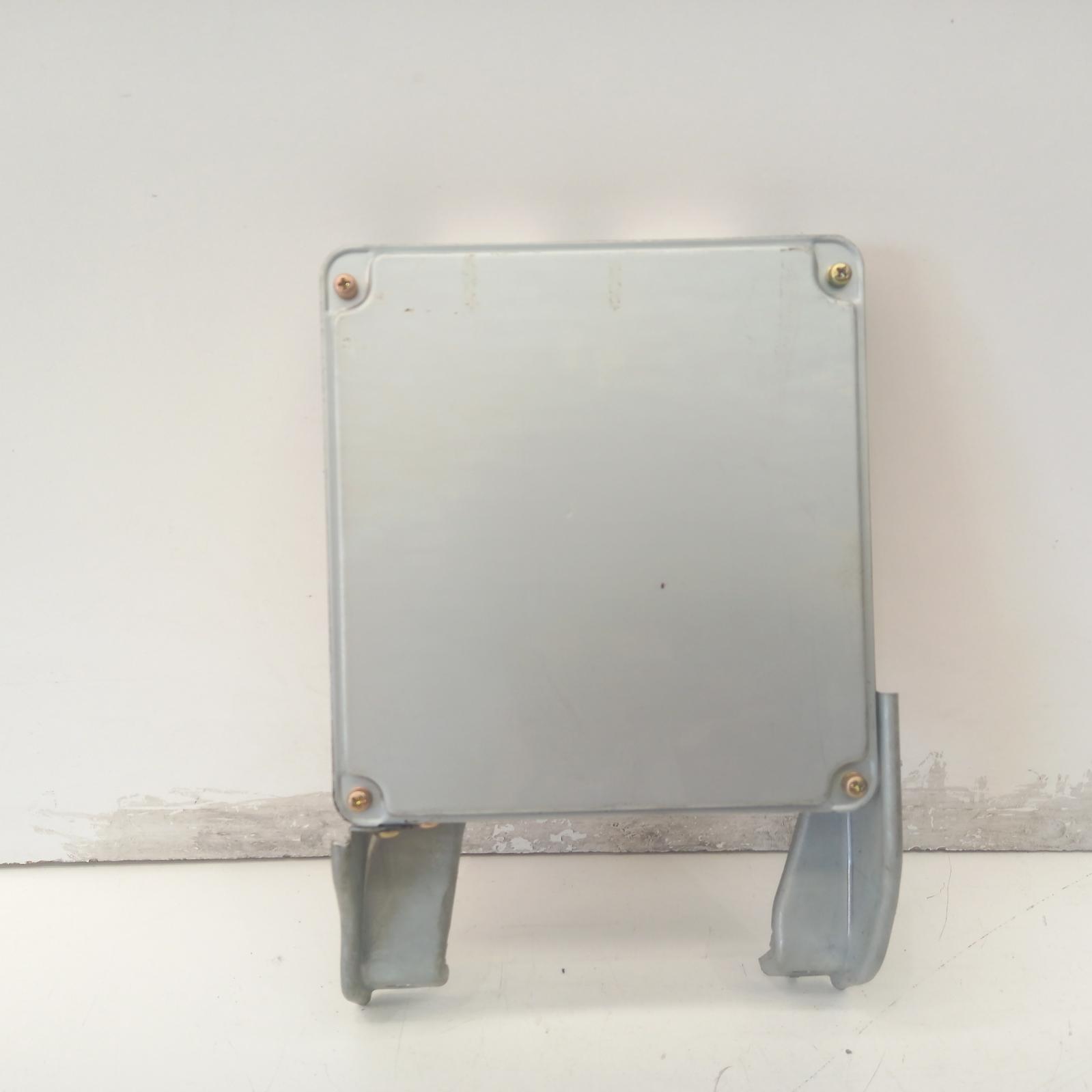 View Auto part Ecu Toyota Hilux 1999