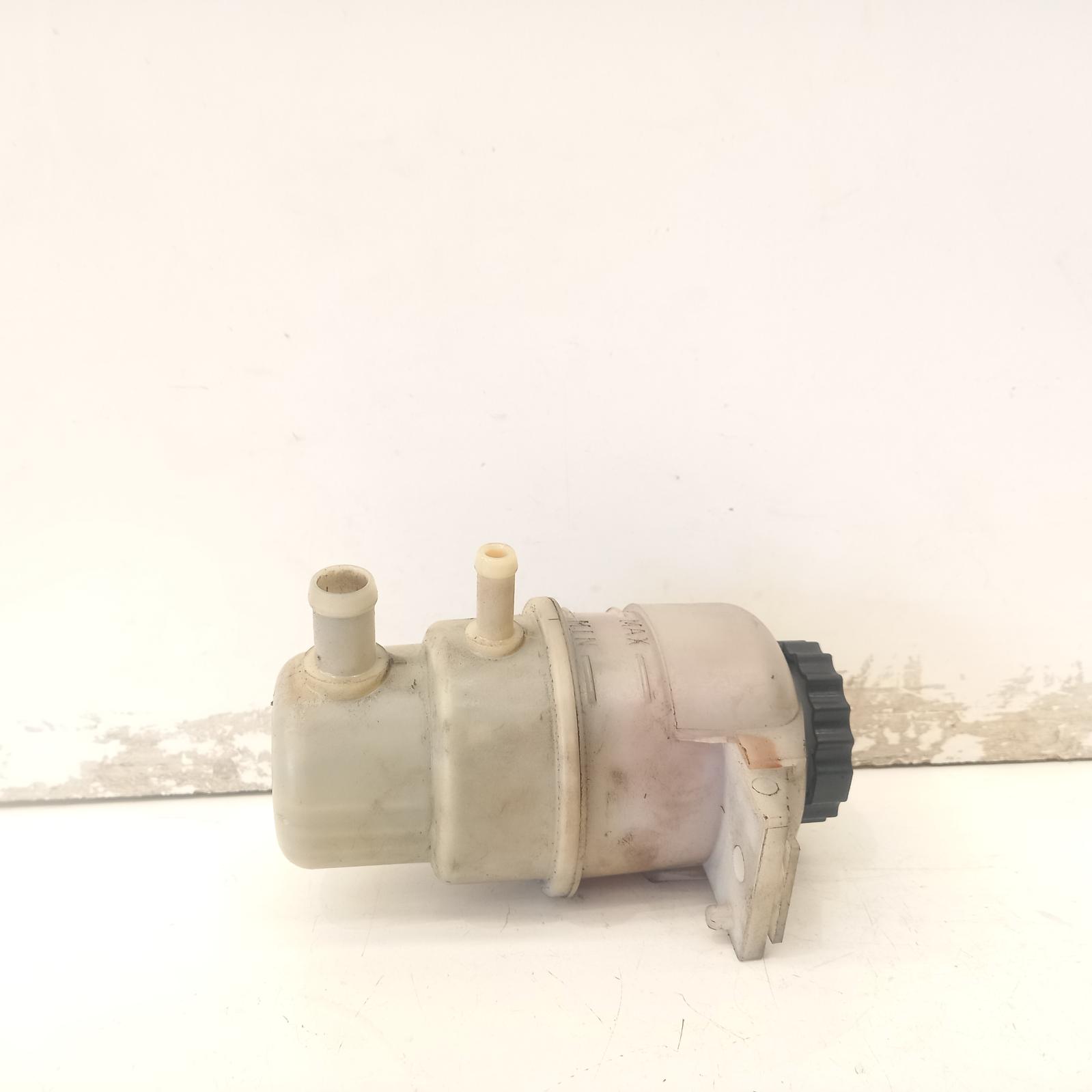 View Auto part P/S Reservoir Jeep Patriot 2016