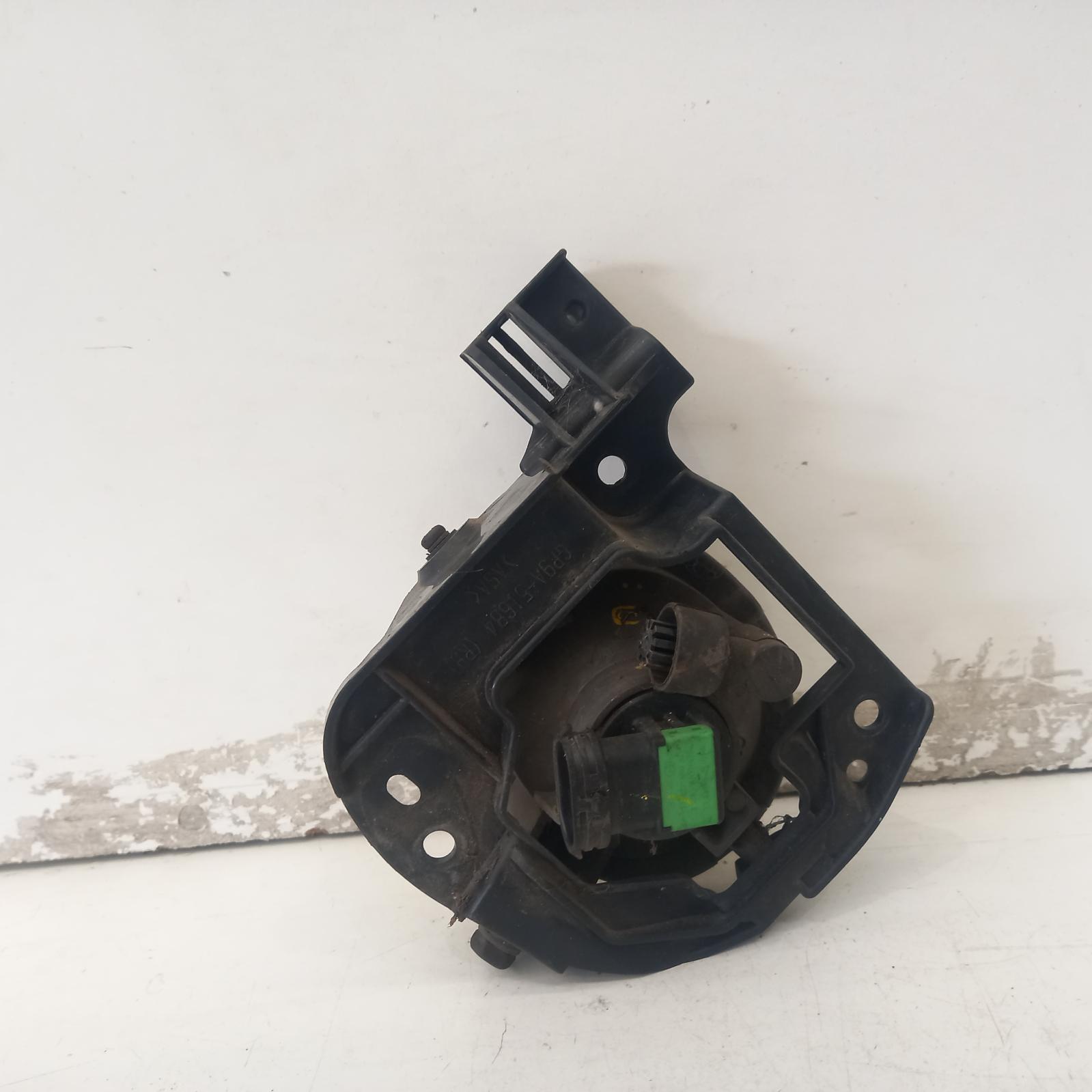 View Auto part Right Indicator/Fog/Side Mazda Cx7 2009
