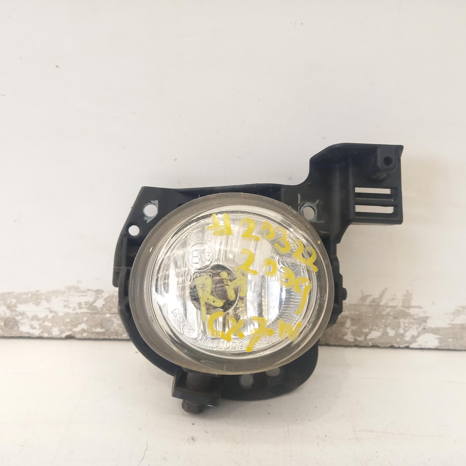 View Auto part Right Indicator/Fog/Side Mazda Cx7 2009