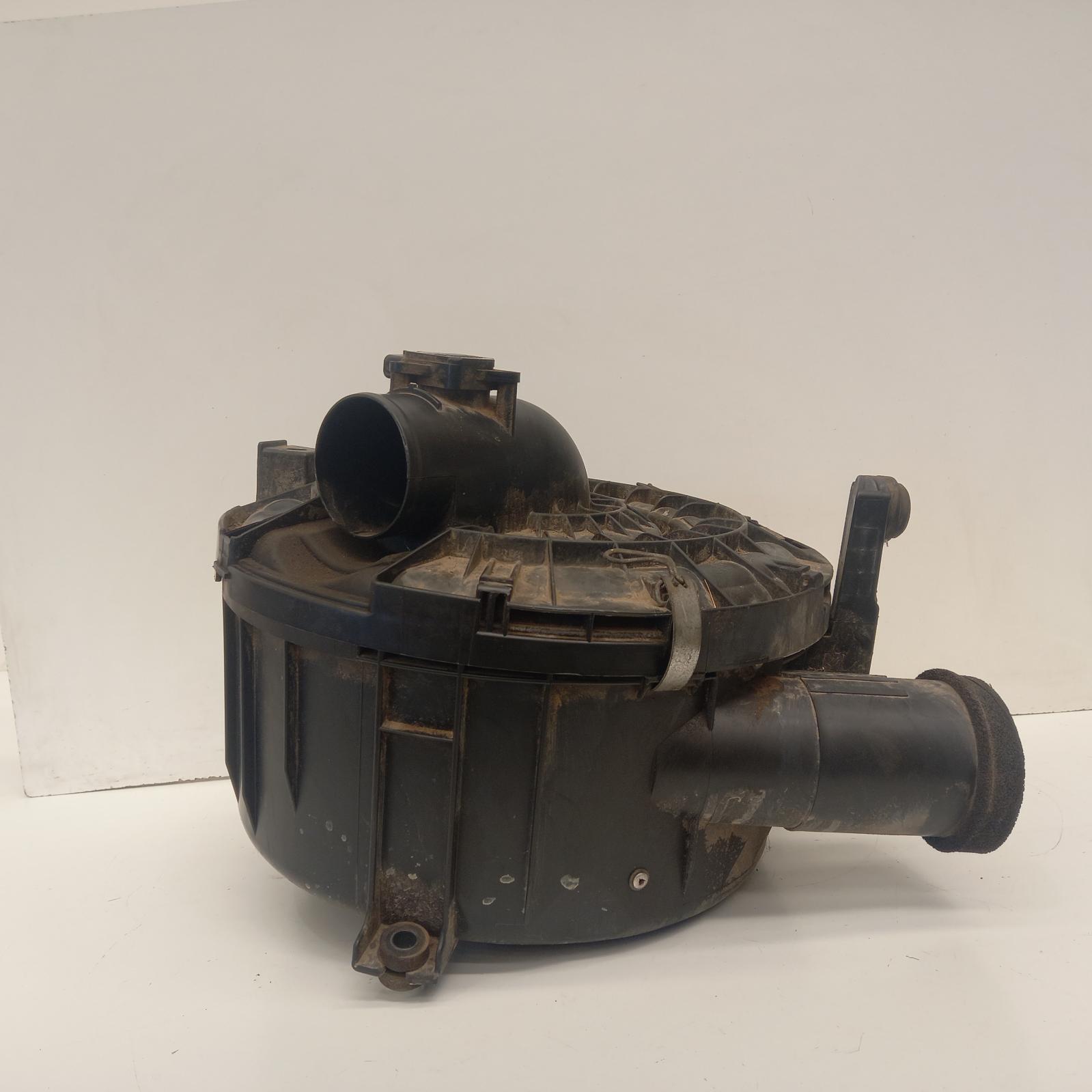View Auto part Air Cleaner/Box Toyota Hilux 2010